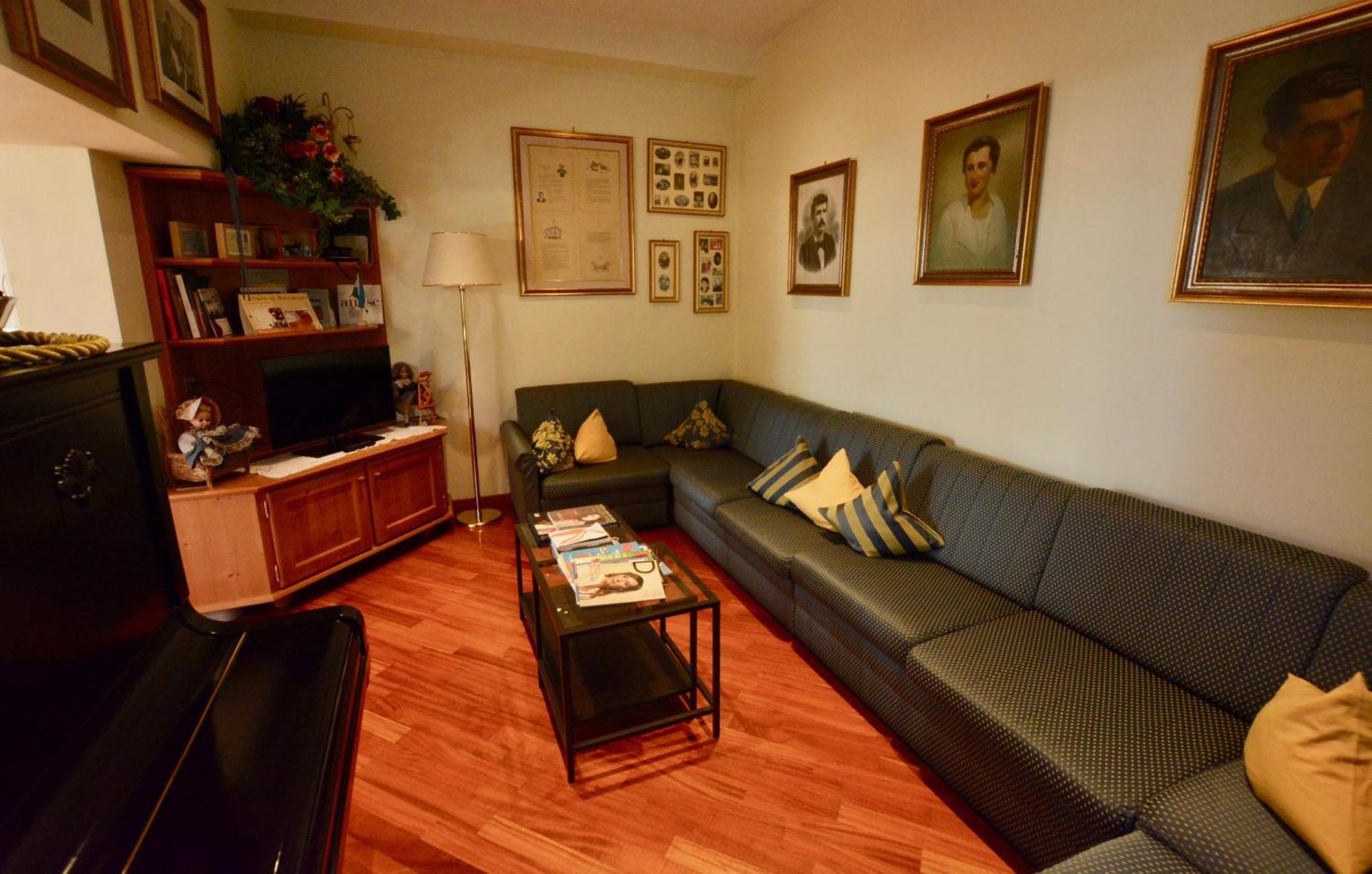 Hotel Faloria Моена Екстериор снимка